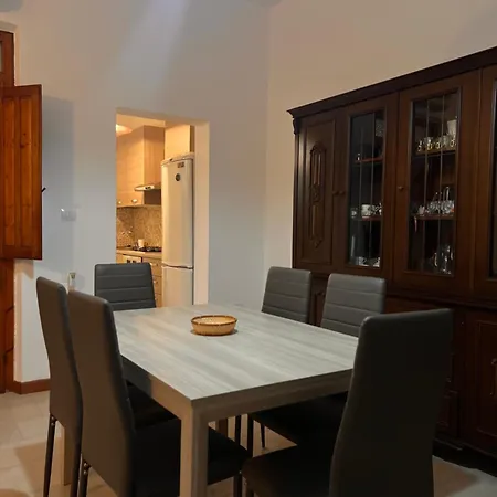 Appartamento Corona Apartments *