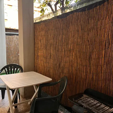 Corona Apartments アパート Terralba